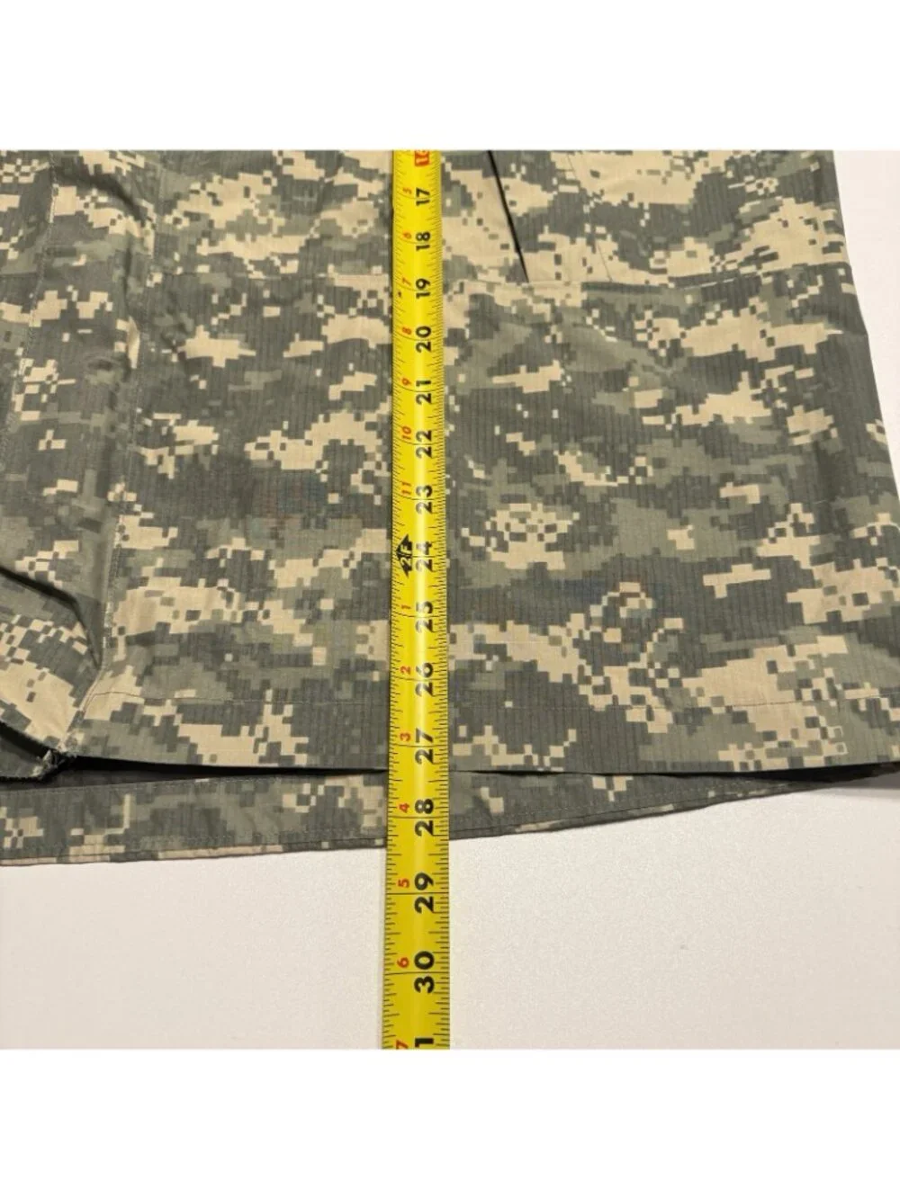 US Army Gen III ECWCS Soft Shell Jacket UCP Digital Camo Large Regular Military